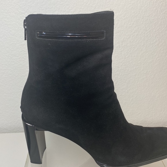 Stuart Weitzman Black Suede Bootie Square Toe 10 - Picture 6 of 9
